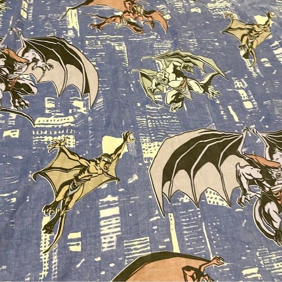 Vintage Disney Gargoyles Double / Full Flat Sheet 92” x 82” - Picture 16 of 16